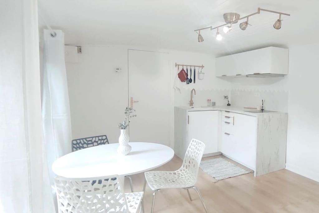 Maisonnette Avec Jardin - Proche Paris - Disney Gagny Esterno foto